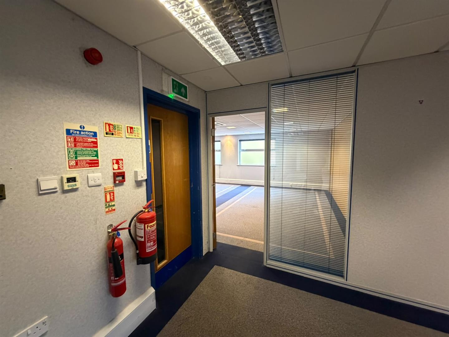 16, Hilton Square Pendlebury, Manchester, photo 6